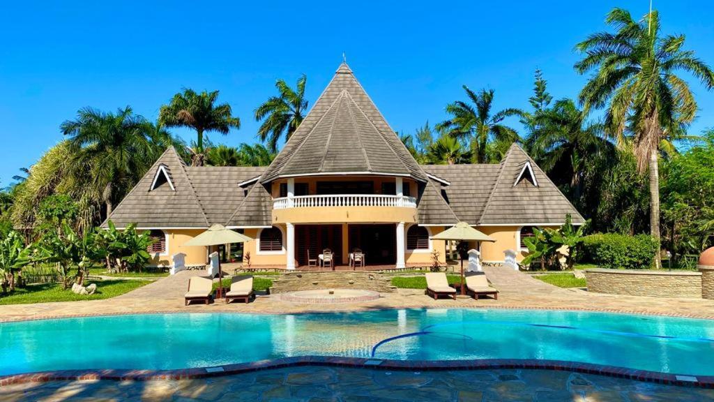 Sunset Villa Boutique Resort Diani Beach Ngoại thất bức ảnh