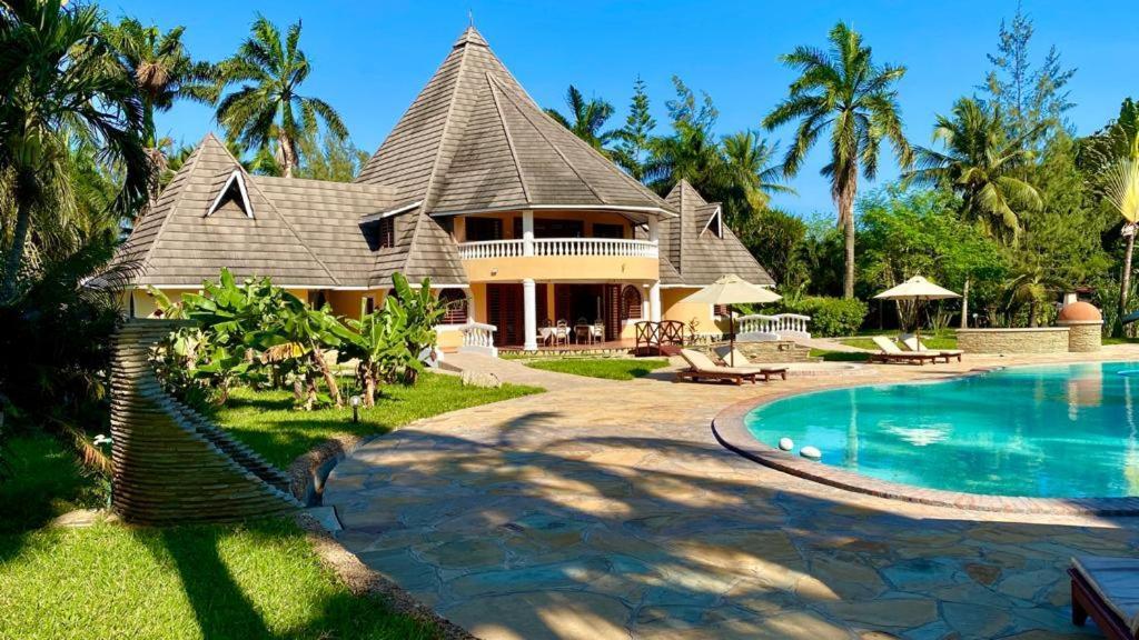 Sunset Villa Boutique Resort Diani Beach Ngoại thất bức ảnh